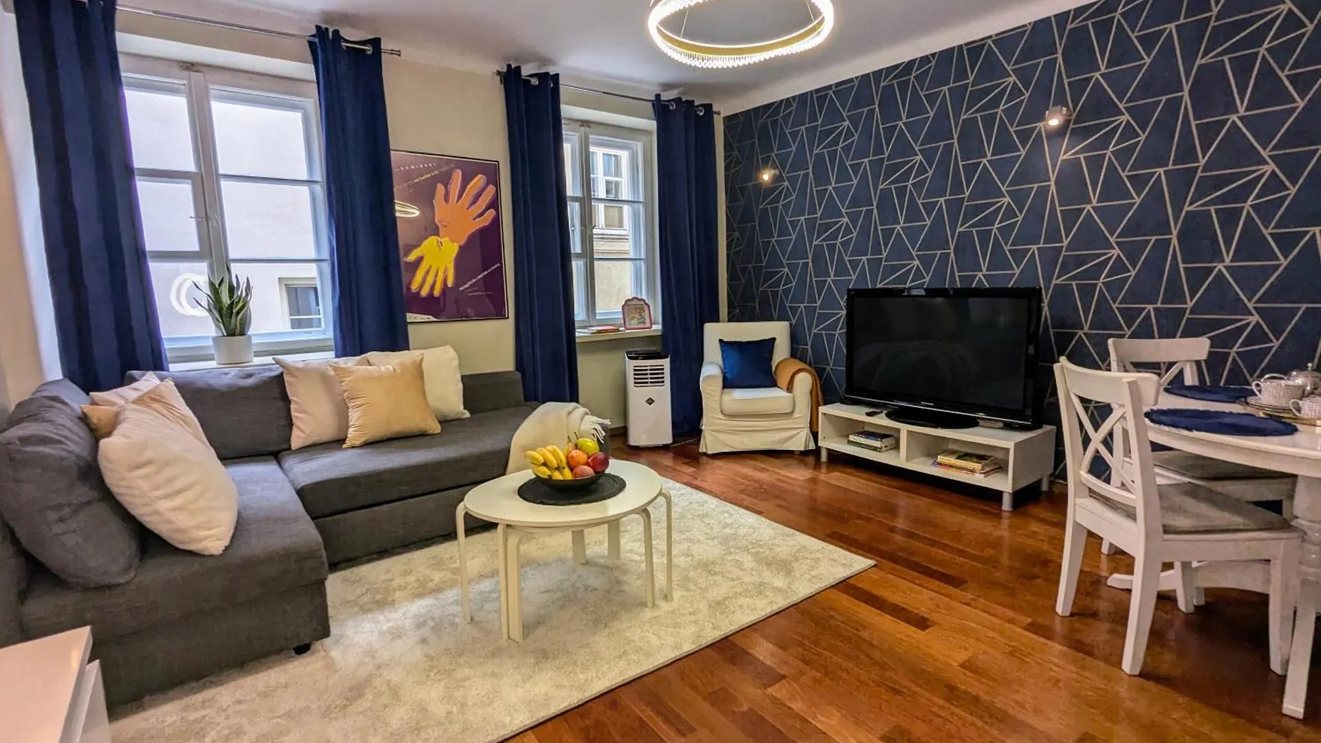 Bella Luna Luxury Suites - Spacious 1Br In Old Town وارسو