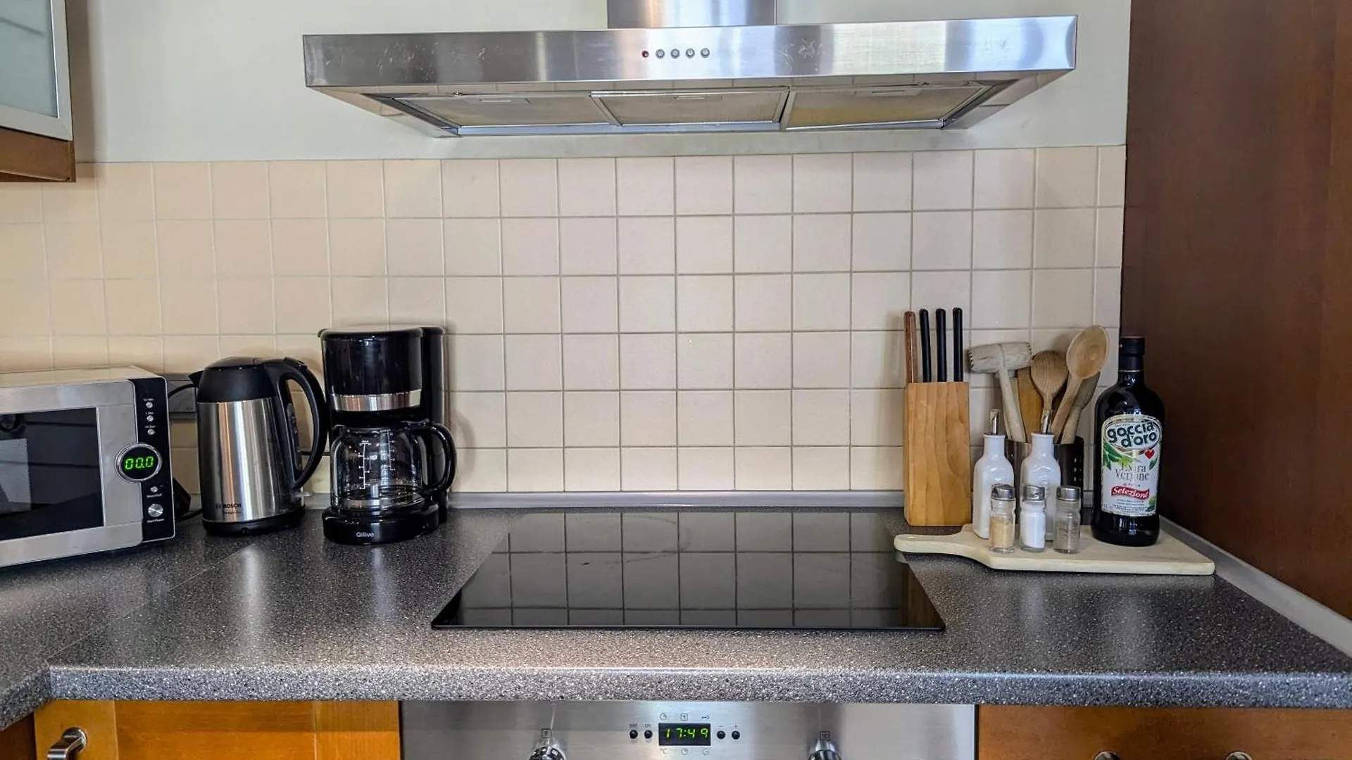 Apartment Bella Luna Luxury Suites - Spacious 1Br In Old Town Warsaw Poland
